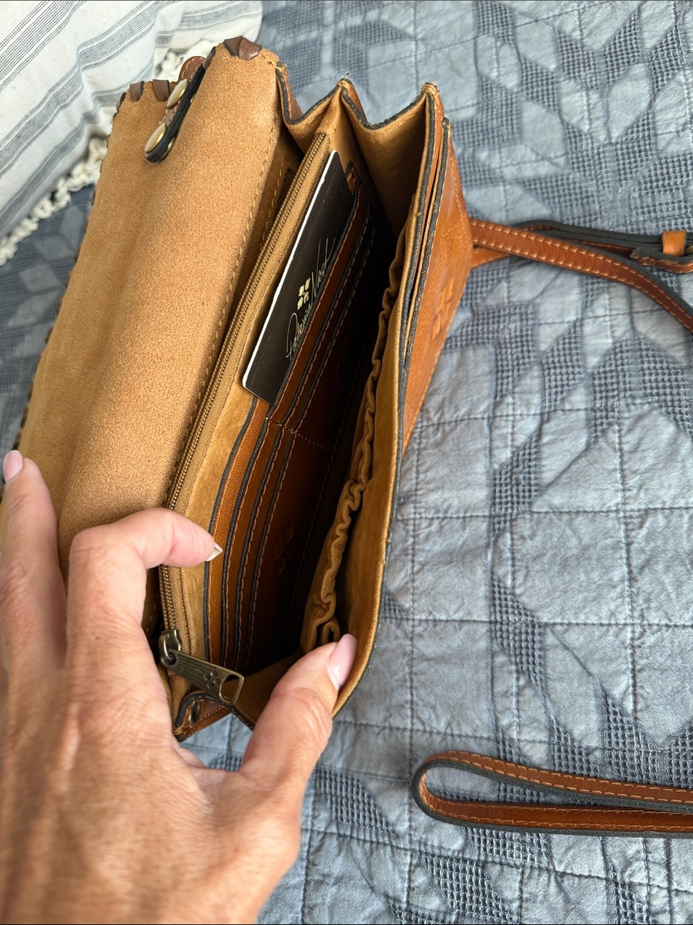Patricia Nash Tooled Leather Crossbody/Clutch Bag - Cognac - Picture 3 of 8